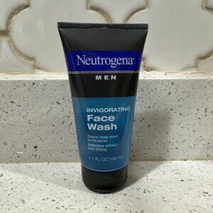 1 Neutrogena Men Invigorating Face Wash Deep 5.1oz
